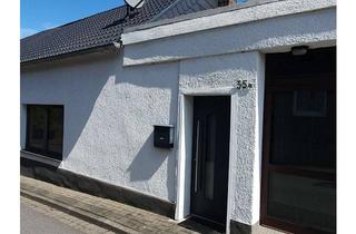 Haus mieten in Kirchstraße 35a, 41542 Dormagen, 3-Zimmer-Haus in Dormagen/Gohr