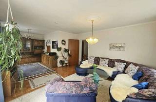 Anlageobjekt in 73450 Neresheim, **Freist. Haus -2 EBK-2 Bäder-2 Garagen- auf herrlich sonnigem Grundstück!!**
