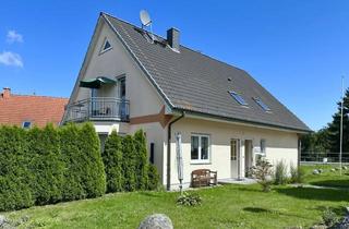 Anlageobjekt in 23968 Hohenkirchen, Dreiparteienhaus als Renditemagnet – Kurzzeitvermietung mit Dauernachfrage bei Wismar
