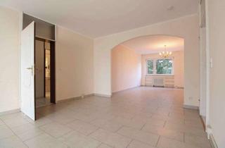Anlageobjekt in 65205 Nordenstadt, Familienfreundliche 4-Zi-Wohnung mit Balkon, separatem Gäste-WC und TG in Wiesbaden-Nordenstadt