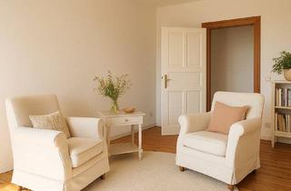 Gewerbeimmobilie kaufen in 10365 Lichtenberg, Vermietete Gewerbeeinheit | Bezugsfrei nach Absprache | 3-Zi.-Altbaubüro + Terrasse in LICHTENBERG