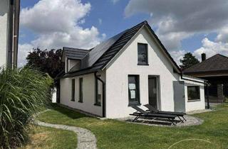 Immobilie mieten in 38162 Cremlingen, Kleines möbliertes Haus mit Terrasse. ca. 50 qm. Haus über 2 Ebenen, Wohnraum mit schöner Terrass...