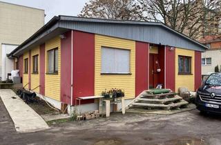 Lager mieten in 12359 Britz, Gewerbegrundstück mit Bungalow (Pension) und Lagerhalle und Freiflächen