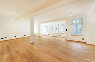 Wohnung kaufen in 96450 Coburg, Erstbezug nach Kernsanierung: Charmante Altbauwohnung im Herzen der historischen Coburger Innenstadt