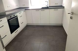 Penthouse mieten in 78628 Rottweil, Erstbezug nach Sanierung mit Balkon und Einbauküche: Freundliche 3,5-Raum-Penthouse-Wohnung