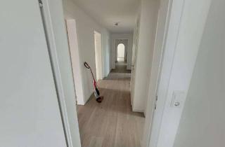 Wohnung mieten in Kraftenbuckelweg 11, 72270 Baiersbronn, Nachmieter gesucht – Großzügige 5-Zimmer-Wohnung in Baiersbronn