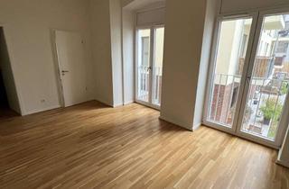 Wohnung mieten in Rigaer Straße 72A, 10247 Friedrichshain, Exklusive 2-Zimmer-Wohnung mit Balkon und Luxusausstattung auf 104 m²