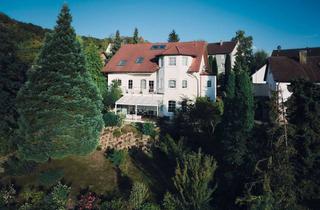 Villa kaufen in 71083 Herrenberg, Einmalige Villa in begehrter Wohnlage von Herrenberg