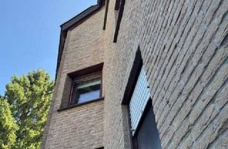 Doppelhaushälfte kaufen in 58332 Schwelm, Modernisiertes Doppelhaushälfte mit 2 Garagen und 3 Stellplätzen in Schwelm zu verkaufen