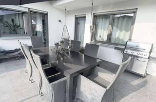Haus kaufen in 86450 Altenmünster, Gepflegtes 6-Zimmer-Haus in Altenmünster/Hennhofen-modernisiert und zum Kauf verfügbar.