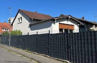 Einfamilienhaus kaufen in 61449 Steinbach, Einfamilienhaus mit schönem Grundstück in zentraler Lage