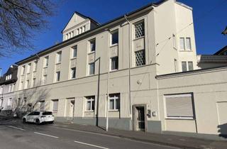 Haus kaufen in Sandstr. 2-4, 42655 Solingen-Mitte, Sehr rentable Kapitalanlage - gepflegtes MFH mit großer Ausbaureserve und tollem Garten