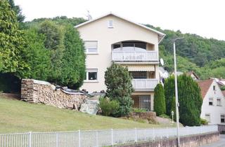 Haus kaufen in 63857 Waldaschaff, Freistehendes Zweifamilienhaus mit Wohnrecht