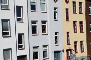 Anlageobjekt in 23966 Wismar-Ost, Lukratives 3-Familienhaus mit Garage nur wenige Minuten vom Marktplatz