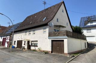 Einfamilienhaus kaufen in 72172 Sulz, Ehem. Bauernhaus mit Scheune und Ausbaupotential