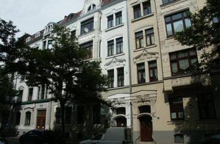 Wohnung kaufen in Poetenweg 26, 08056 Zwickau, Vermietete 2-Raumwohnung mit Einbauküche; Innenstadtlage!
