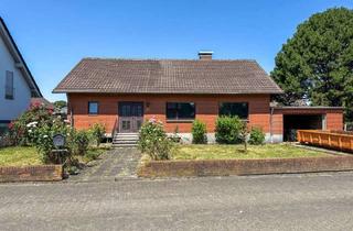 Einfamilienhaus kaufen in 50374 Erftstadt / Erp, Erftstadt / Erp - Ebenerdiges Einfamilienhaus auf großem Grundstück in Erftstadt - Erp