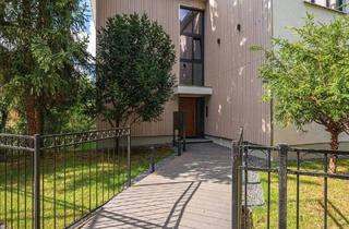 Wohnung kaufen in Leydenallee 37, 12167 Berlin, Berlin - 2-Zi. 61 m² Wohnung, Grün und Zentral - Erstbezug nach Renovierung