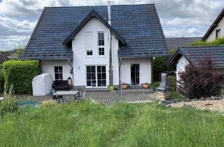 Einfamilienhaus kaufen in 56729 Kehrig, Kehrig - Provisionsfrei: Freistehendes Einfamilienhaus mit Erdwärmepumpe - naturnah und verkehrsgünstig