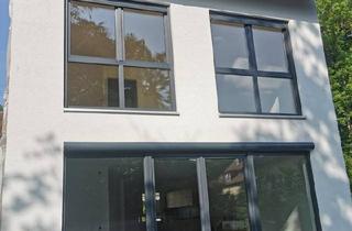 Wohnung kaufen in 95028 Hof, Hof - Zwei Eigentumswohnungen am Theresienstein in Hof
