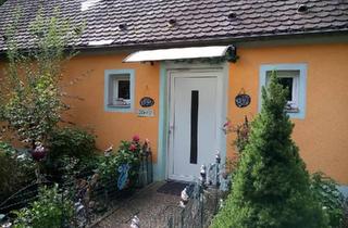 Haus kaufen in 92348 Berg, Berg bei Neumarkt in der Oberpfalz - Haus mit großem Grundstück in 92348 Gnadenberg