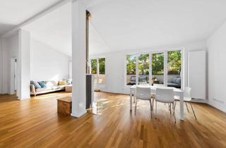 Wohnung kaufen in 12489 Berlin, Berlin - Moderne 4-Zimmer-Dachgeschosswohnung mit Kamin & Terrasse in Berlin-Adlershof