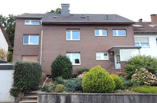 Haus kaufen in 32120 Hiddenhausen, Hiddenhausen - Zweifamilienhaus in wunderbarer Lage von Hiddenhausen - Ortsteil Schweicheln-Bermbeck