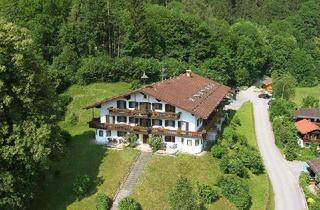 Wohnung kaufen in Laurentiusstraße 13, 83080 Oberaudorf, Feriennest über den Dächern vom schönen Oberaudorf