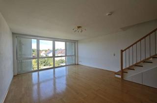 Wohnung kaufen in Meisenweg, 86830 Schwabmünchen, Stilvolle 3-Zi.-Dachgeschoss-Maisonette – 2025 renoviert, L-Dachterrasse, 2 Bäder, TG & Aufzug