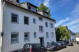 Wohnung kaufen in Sieperstraße 11, 42578 Innenstadt, BIK: Wohnglück zur Selbstgestaltung- 3-Zimmer ETW mit Sonnenbalkon und Garage in Remscheid