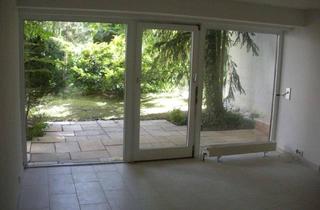 Wohnung mieten in 71083 Herrenberg, Tolle 2 Zimmer Garten-Wohnung in ruhiger Ortsrandlage – inkl. Einbauküche & Terrasse