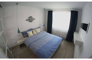 Wohnung mieten in An D. Robbecke 43, 57392 Schmallenberg, Ansprechende und modernisierte 2-Zimmer-Hochparterre-Wohnung mit geh. Innenausstattung mit Balkon