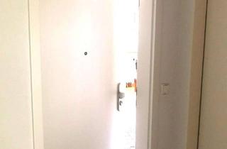 Wohnung mieten in Am Warenberg 22/1, 78050 Villingen-Schwenningen, Helle 1-Zimmer-Dachgeschosswohnung in Villingen-Schwenningen