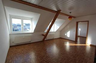 Wohnung mieten in Am Merzenberg 38, 08393 Meerane, 2-Zimmer DG-Wohnung in angenehmer Lage
