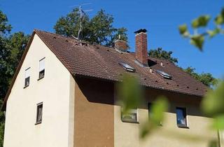 Wohnung mieten in 90574 Roßtal, Roßtal S-Bahn Nähe: Schöne 3 Zi. DG-Wohnung in ruhiger Wohngegend zu vermieten