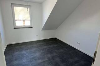 Wohnung mieten in Wilhelmstr. 61, 73760 Ostfildern, Schöne Dachgeschoss Wohnung mit Einbauküche
