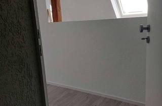 Wohnung mieten in 33818 Leopoldshöhe, Attraktive 1,5-Zimmer-DG-Wohnung in Leopoldshöhe