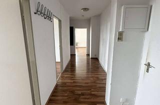 Wohnung mieten in 91058 Bruck, Schöne 3-Zimmer-Wohnung mit Einbauküche in Erlangen-Bruck
