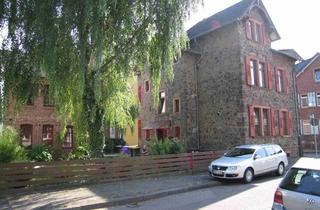 Wohnung mieten in Castellstraße 19, 63454 Hanau, Schöne 4-Zimmer-Altbauwohnung - Baujahr 1895
