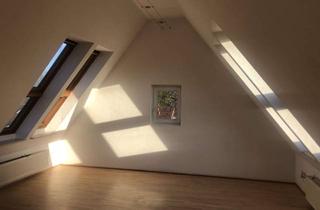 Wohnung mieten in Seikebruch 13, 33649 Ummeln, Großzügige helle Dachgeschosswohnung im Zentrum von BI-Ummeln
