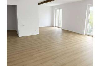 Wohnung mieten in Schmiedestraße 15, 14554 Seddiner See, Erstbezug nach Sanierung mit Einbauküche und Balkon: attraktive 3-Zimmer-Wohnung in Seddiner