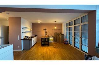 Wohnung mieten in Obergasse, 61250 Usingen, Exklusive, neuwertige 1-Raum-Terrassenwohnung mit Balkon in Usingen