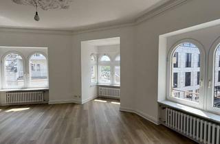 Wohnung mieten in Maximilianstraße 28b, 53111 Bonn, Helle, renovierte Altbauwohnung im Bonner Zentrum