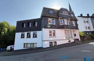 Wohnung mieten in 57548 Kirchen (Sieg), Kirchen Zentrum: Frisch renovierte Wohnung im Erdgeschoss mit Einbauküche
