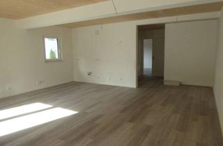 Wohnung mieten in 71737 Kirchberg, *Exklusive 2 Zi Wohnung mit Sonnenbalkon, Außenstellplatz und Keller*