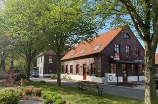 Wohnung mieten in Dorfstr., 46569 Hünxe, Wohnen mit Geschichte in denkmalgeschütztem Wohnhaus - EG - mit Terrasse und 2 Stellplätze