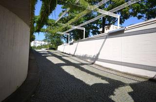 Garagen kaufen in 80689 Hadern, Blumenau - Tiefgaragenstellplatz zu verkaufen