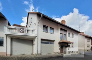 Haus kaufen in 97957 Wittighausen, Zweifamilienhaus mit Ausbaureserve DG ,Scheunen, PV-Anlage – gepflegter Hof mit viel Potenzial