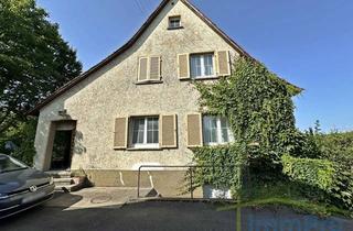 Einfamilienhaus kaufen in 72108 Rottenburg, Vermietetes Einfamilienhaus mit Perspektive und Entwicklungspotential in guter Lage