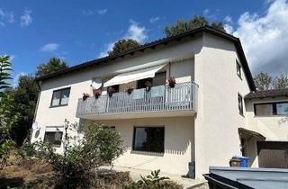 Haus kaufen in 94469 Deggendorf, Deggendorf/Höhenlage: Gr. 2-Fam.-Haus mit 940 m2 Grund in naturnaher Wohnlage mit Ausblick!
